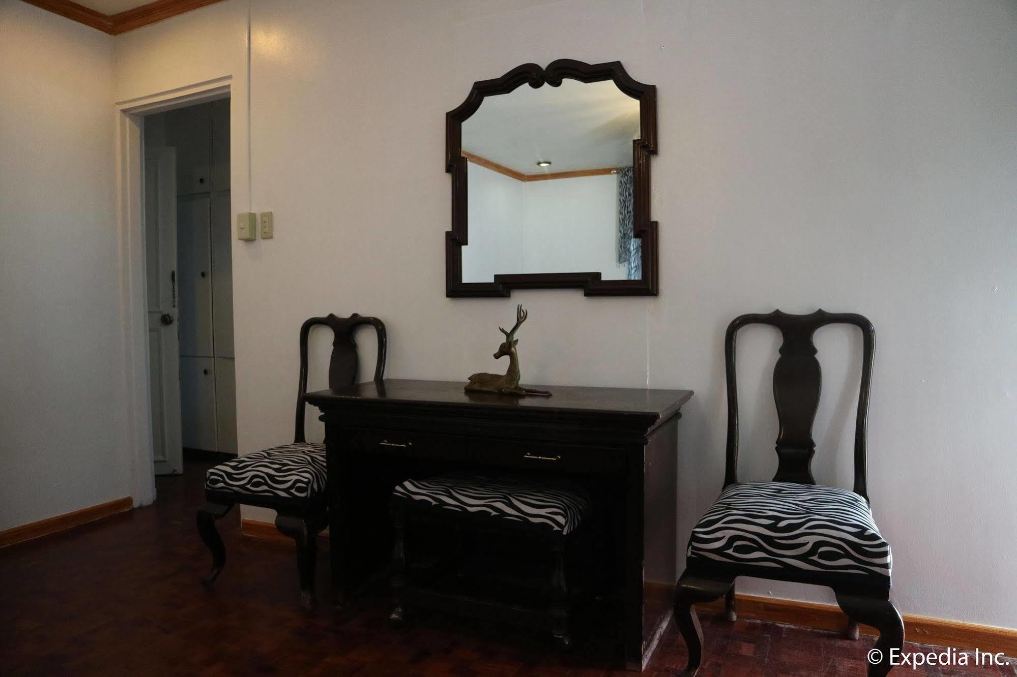 Residence Inn Tagaytay City Exterior photo