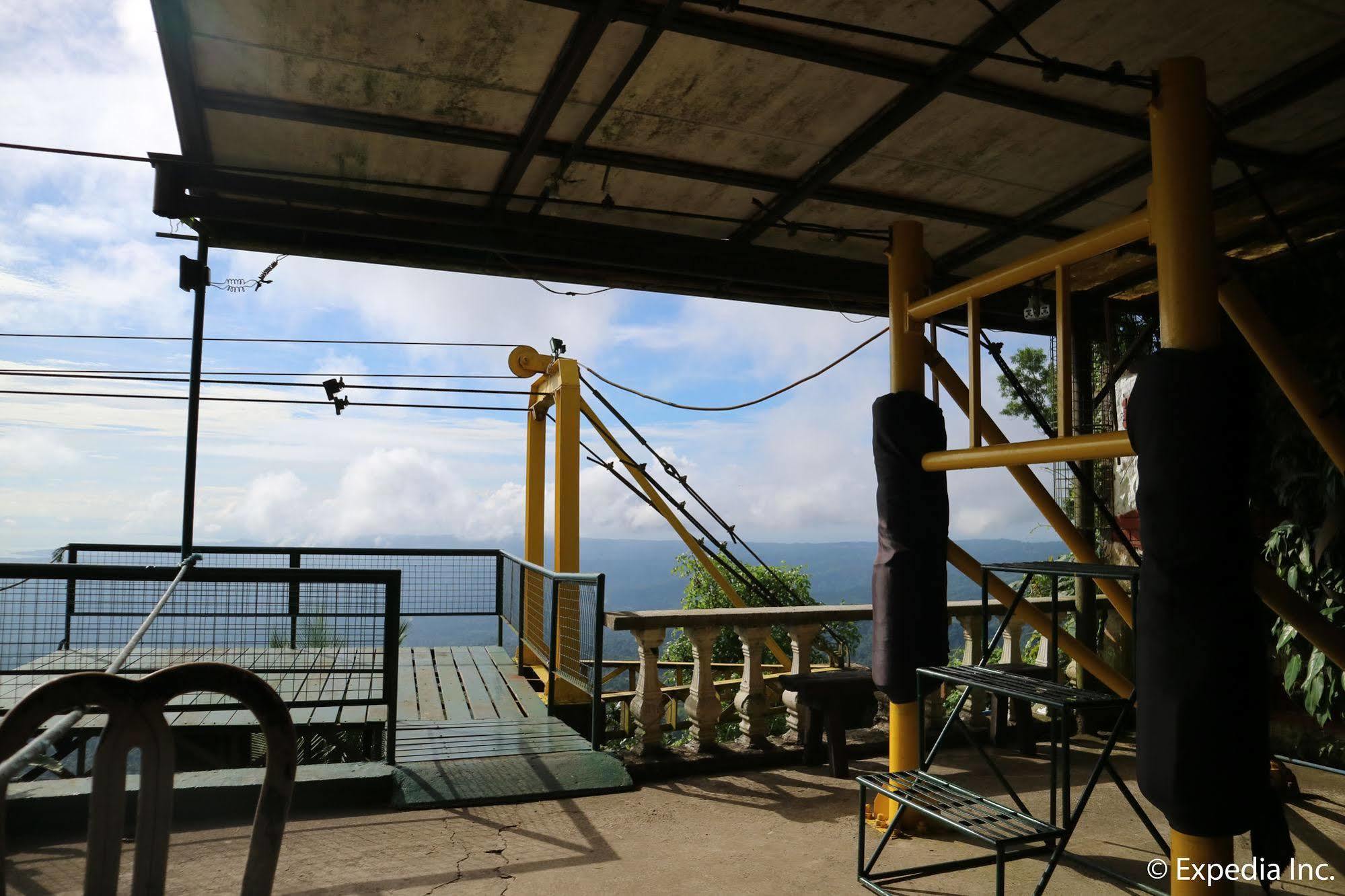 Residence Inn Tagaytay City Exterior photo
