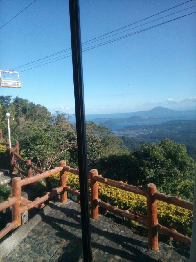 Residence Inn Tagaytay City Exterior photo